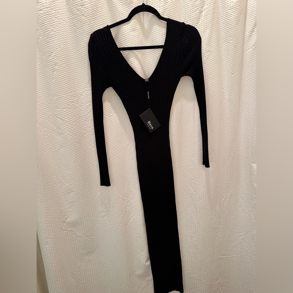 Hera black maxi bodycon dress